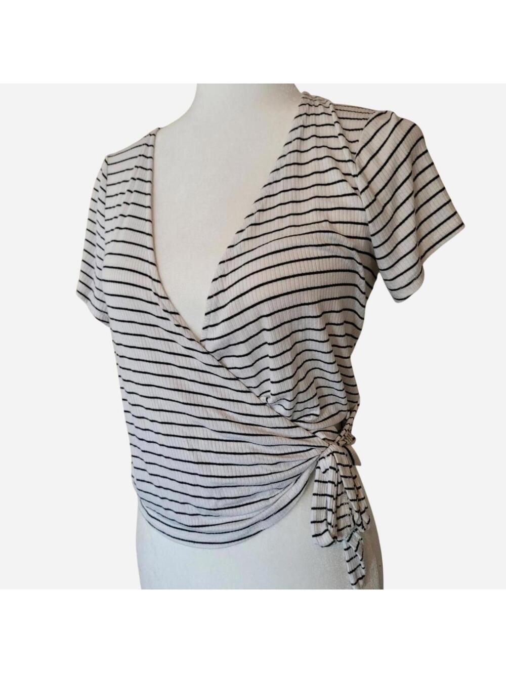 Wild Fable Women's White and Multi Blouse L